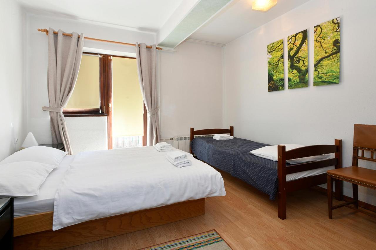 Bed and Breakfast Gostilna Lokve Exterior foto
